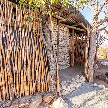 Etosha Village Campsite Окаукуехо Екстериор снимка