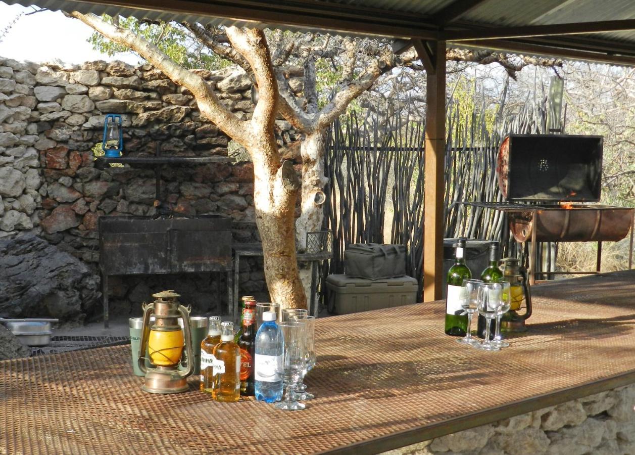 Etosha Village Campsite Окаукуехо Екстериор снимка
